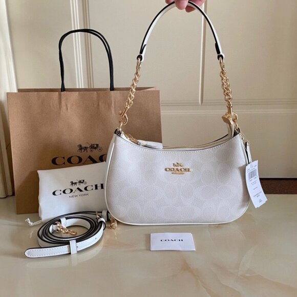NWT coach Teri Shoulder Bag In Signature Canvas CA548 - Picture 1 of 7